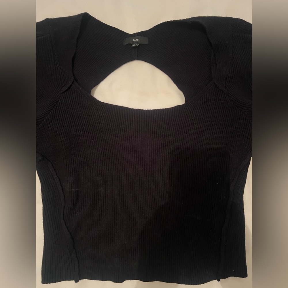 Black crop sweater
